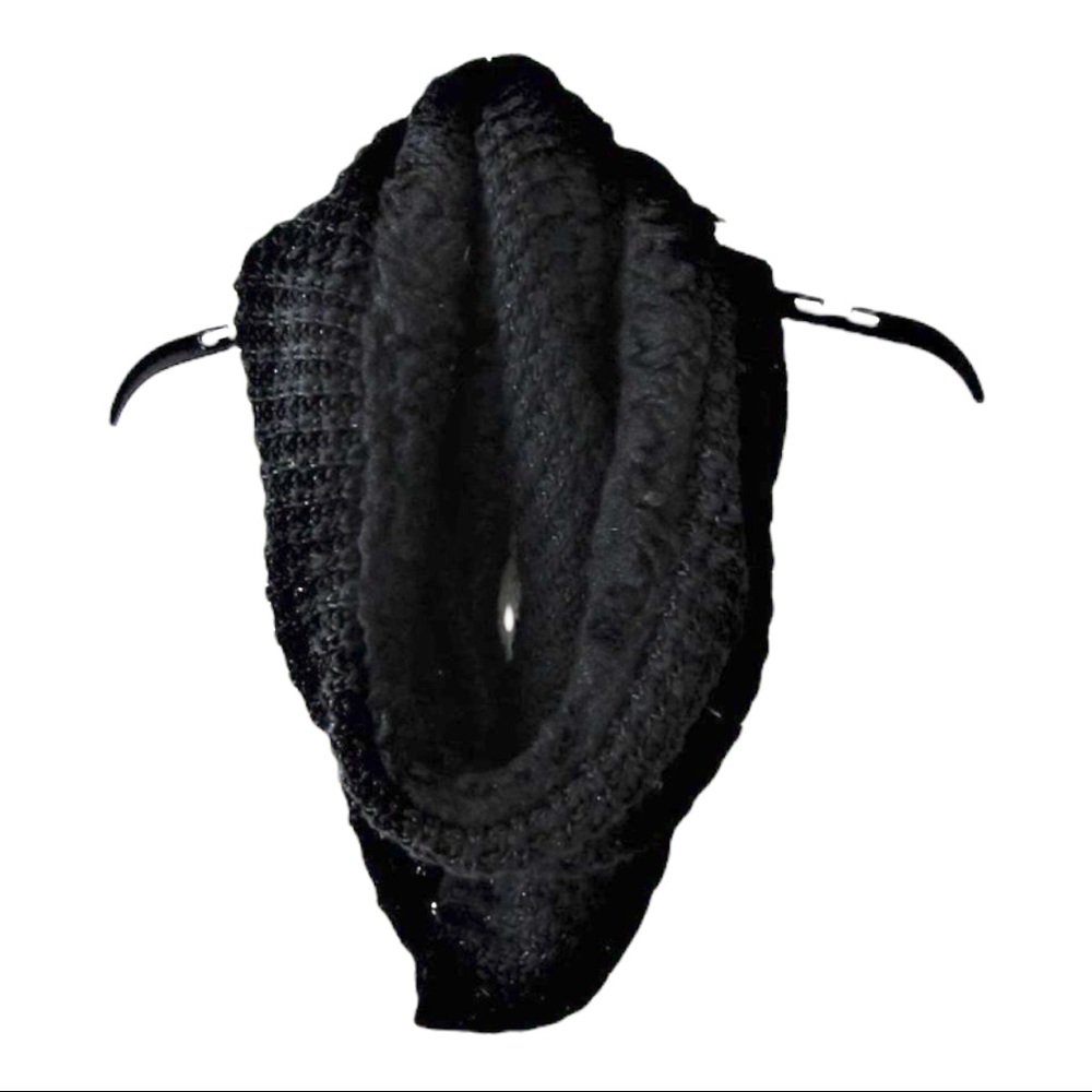 5/$20 Knitted black infinity scarf with velvet outline